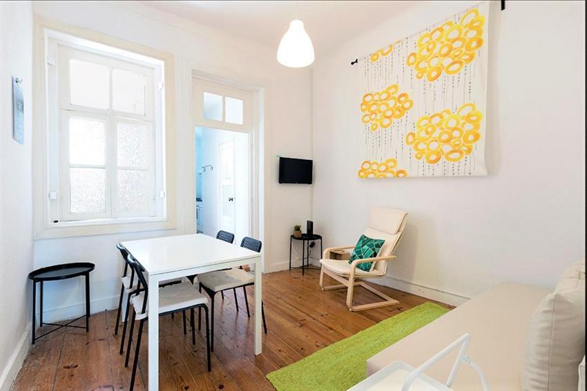 Ferienwohnung Pretty Clerigos 132 Porto Exterior foto