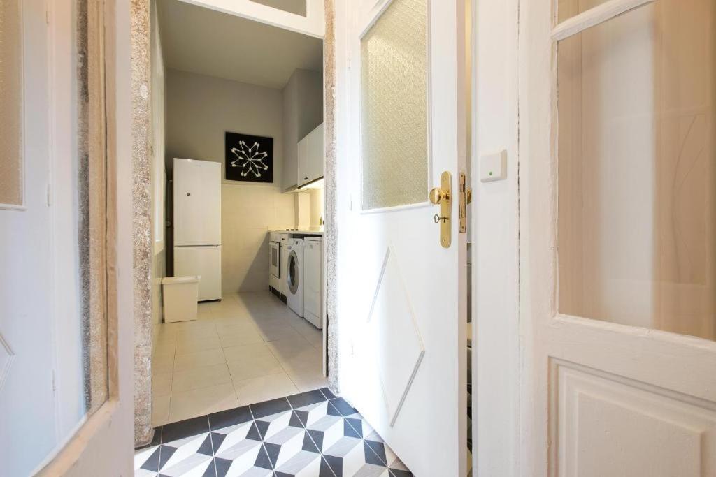 Ferienwohnung Pretty Clerigos 132 Porto Exterior foto